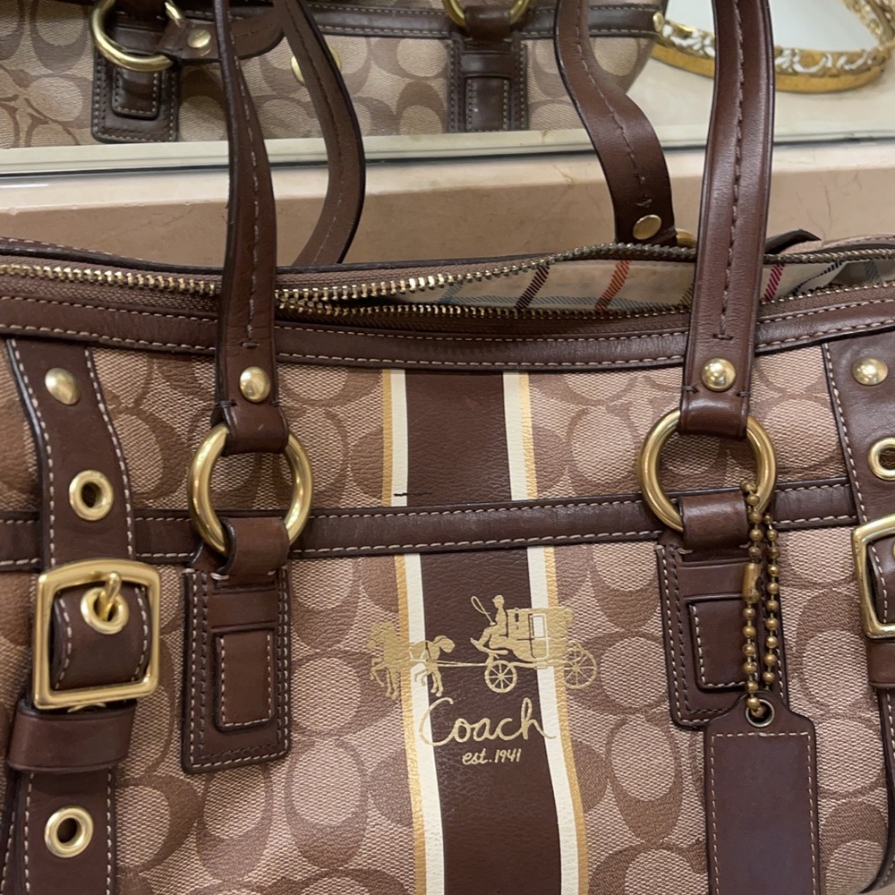 Coach Heritages Stripe Double Zippered